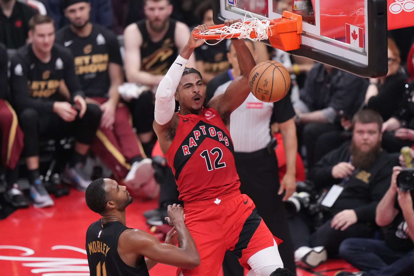 Raptors forward Collin Murray-Boyles named to NBA's all-rookie second team | iNFOnews.ca
