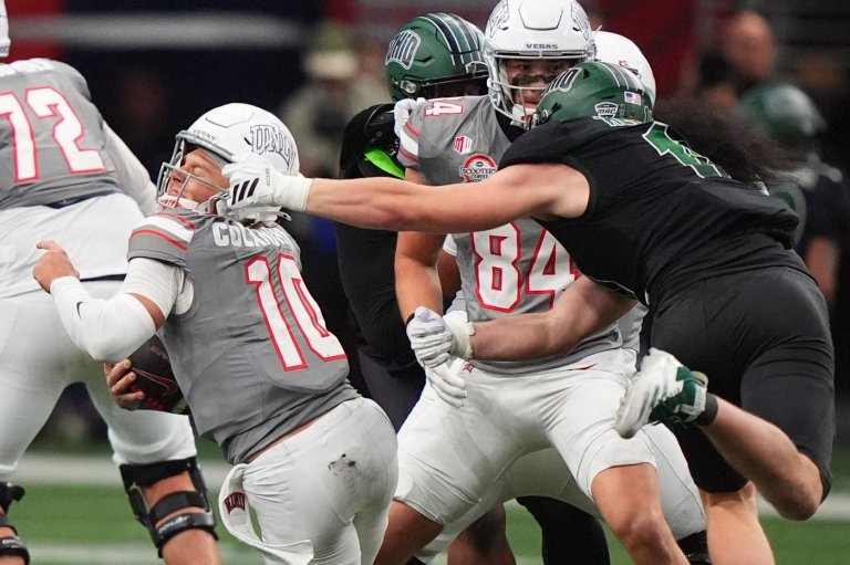Sieh Bangura runs for 149 yards and a score, helps Ohio beat UNLV 17-10 in Frisco Bowl | iNFOnews.ca