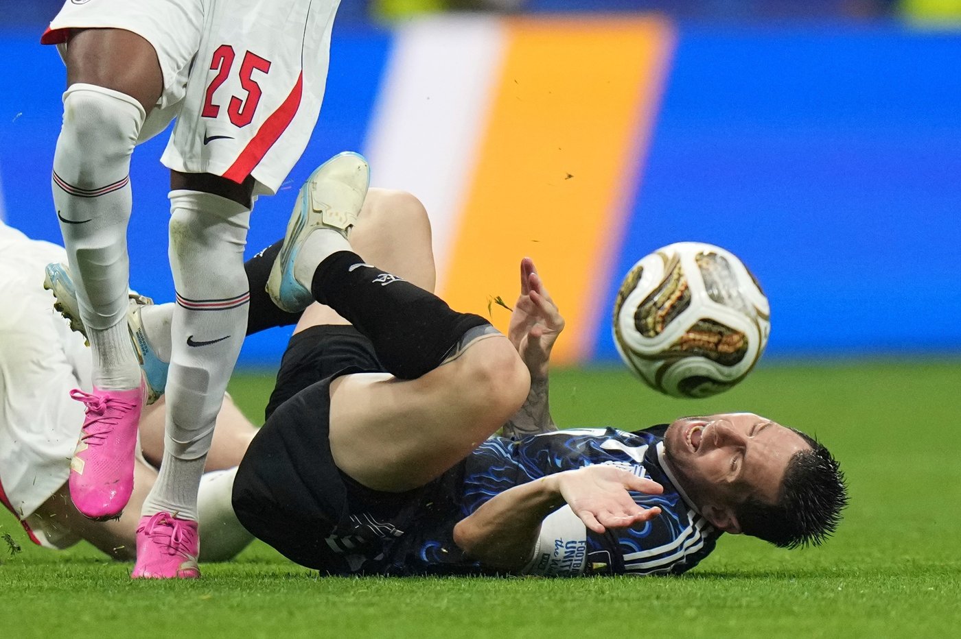 England and defending champion Argentina 0-0 at halftime in the World Cup semifinals | iNFOnews.ca