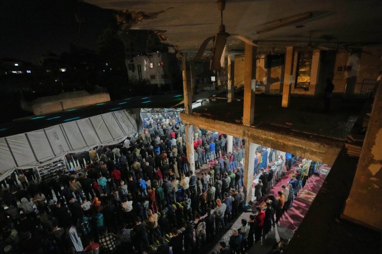 Ramadan arrives in Gaza under shaky ceasefire deal, but the festive spirit eludes many Palestinians | iNFOnews.ca