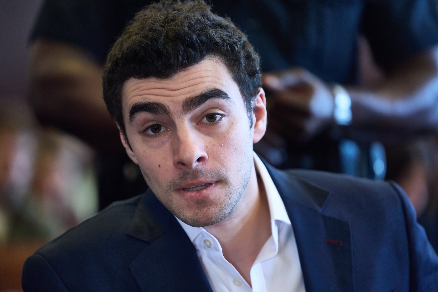 Luigi Mangione speaks out in protest as judge sets state murder trial for June 8 | iNFOnews.ca