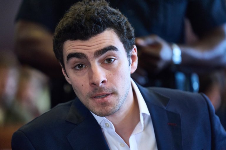 Luigi Mangione speaks out in protest as judge sets state murder trial for June 8 | iNFOnews.ca