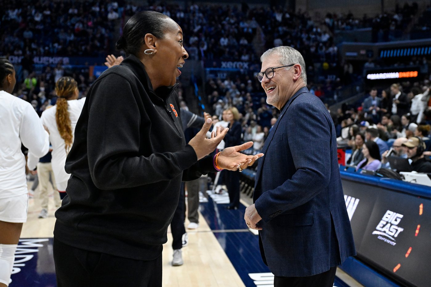 Fudd's 34 points, 8 3-pointers powers UConn past Syracuse and into Sweet 16 for 32nd straight time | iNFOnews.ca Fudd's 34 points, 8 3-pointers powers UConn past Syracuse and into Sweet 16 for 32nd straight time | iNFOnews.ca