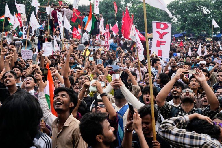 India's education minister resigns after weeks of protests against him | iNFOnews.ca