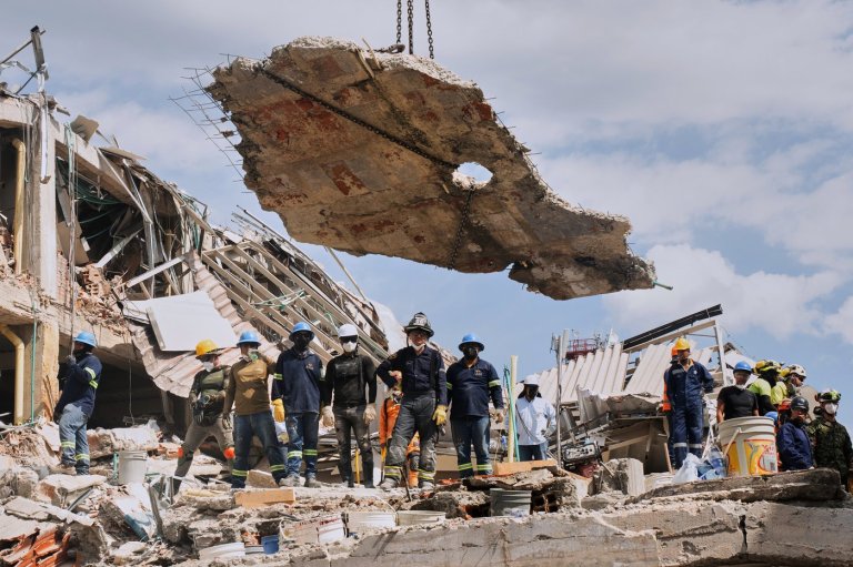Colombian president asks Trump to suspend tariffs to help earthquake recovery | iNFOnews.ca