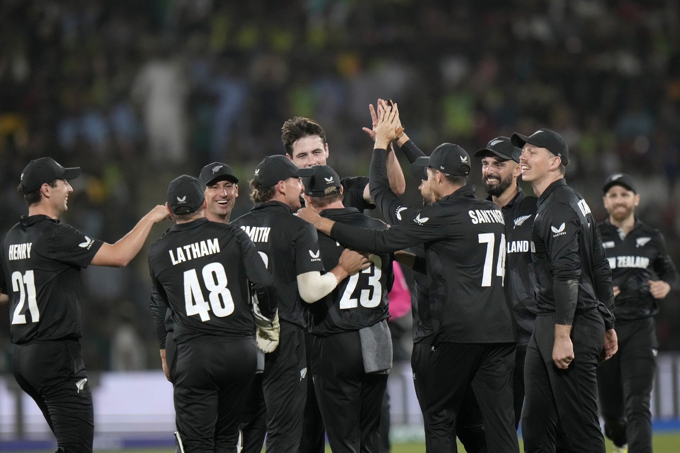 Latham and Young centuries propel New Zealand to big win over Pakistan in Champions Trophy opener | iNFOnews.ca Latham and Young centuries propel New Zealand to big win over Pakistan in Champions Trophy opener | iNFOnews.ca