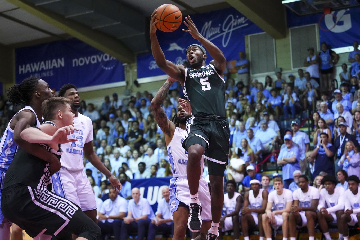Michigan State holds off No. 12 North Carolina 94-91 in overtime for 3rd at Maui Invitational | iNFOnews.ca