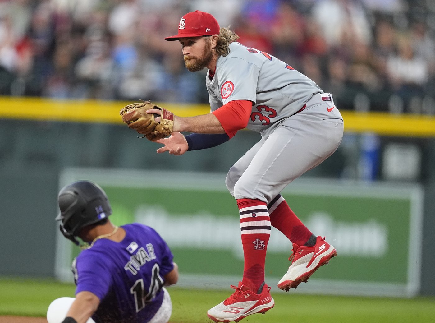Winn homers, drives in 4 runs as Cardinals top Rockies 7-3 | iNFOnews.ca