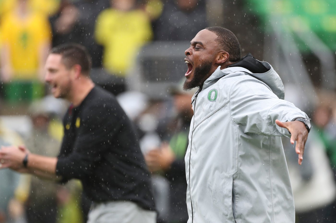 From Obie to the Orange Bowl: Oregon line coach A'lique Terry is having a CFP homecoming | iNFOnews.ca From Obie to the Orange Bowl: Oregon line coach A'lique Terry is having a CFP homecoming | iNFOnews.ca