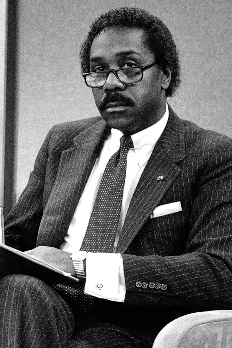 Demond Wilson, who played Lamont on 'Sanford and Son,' dies at 79 | iNFOnews.ca