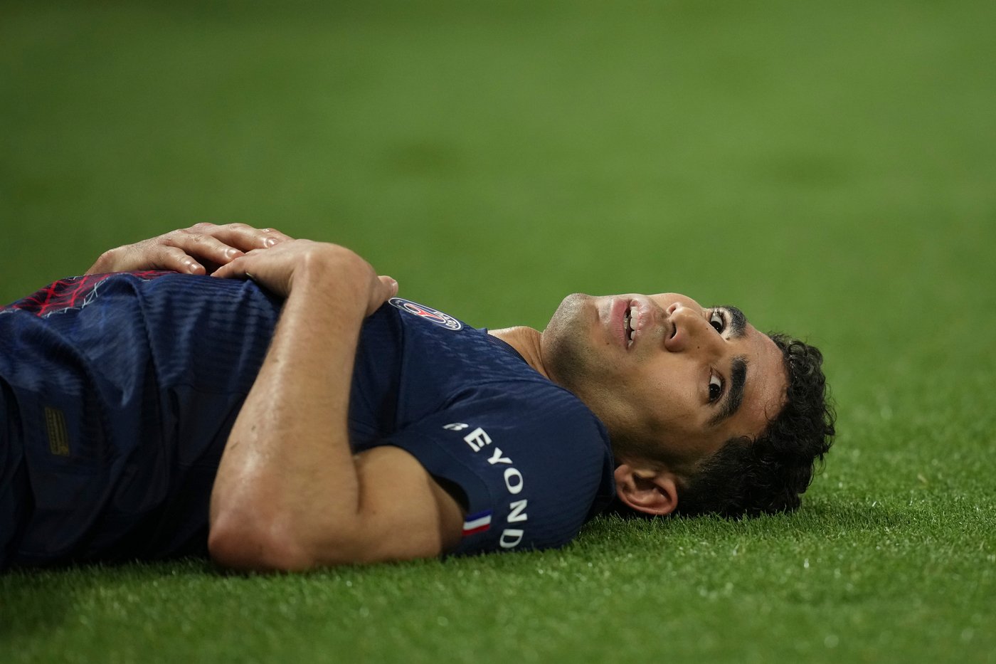 PSG defender Hakimi to miss Champions League semifinal 2nd leg vs. Bayern because of thigh injury | iNFOnews.ca PSG defender Hakimi to miss Champions League semifinal 2nd leg vs. Bayern because of thigh injury | iNFOnews.ca