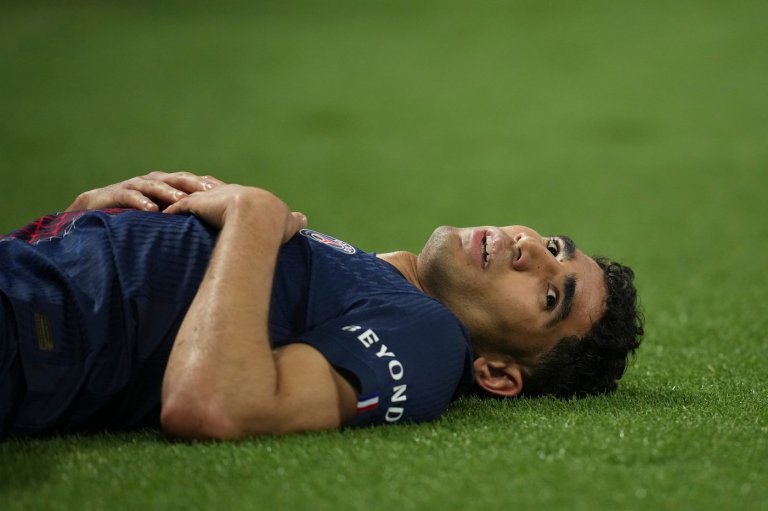 PSG defender Hakimi to miss Champions League semifinal 2nd leg vs. Bayern because of thigh injury | iNFOnews.ca