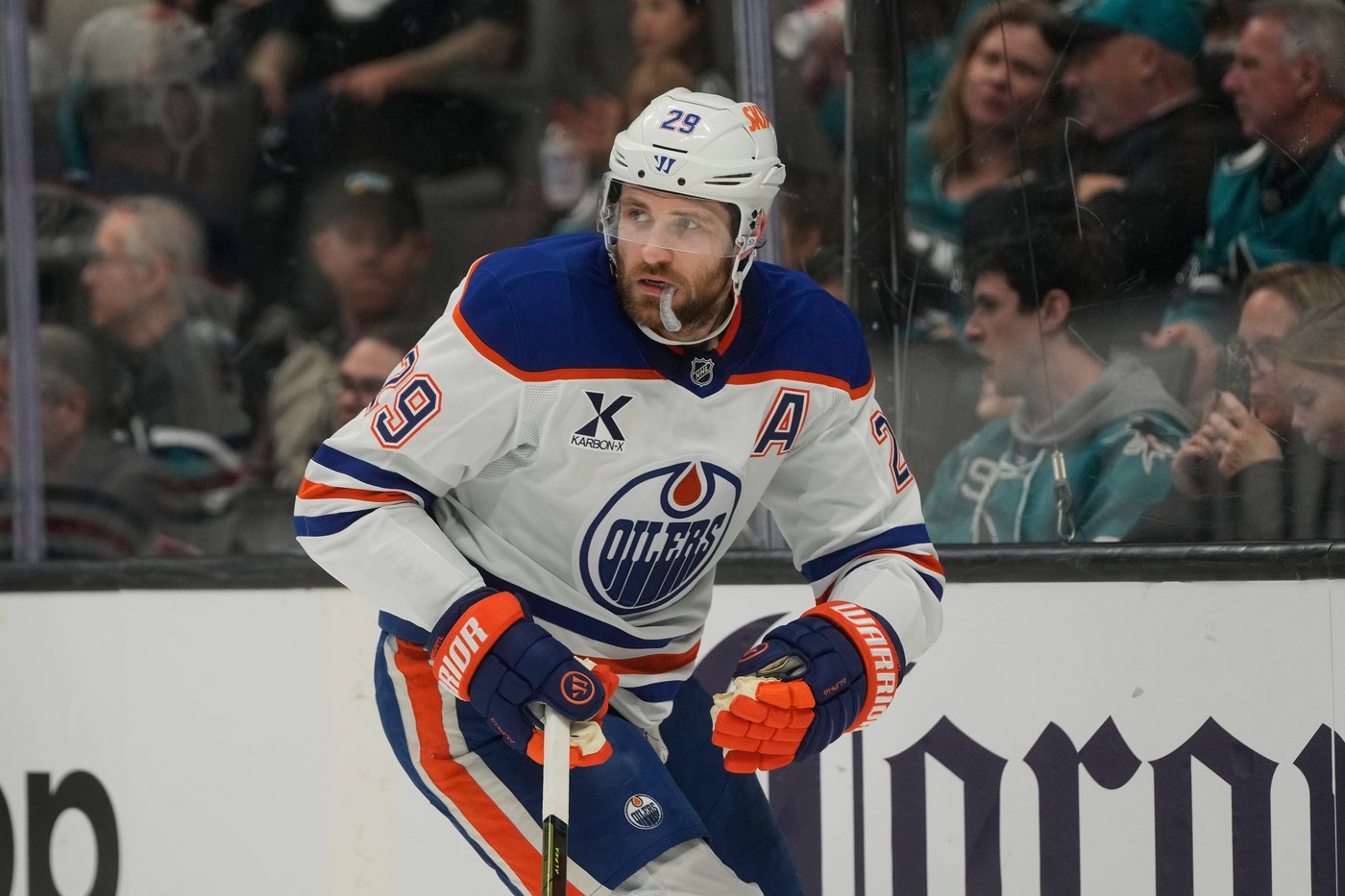 Edmonton Oilers star Leon Draisaitl out for regular season with lower-body injury | iNFOnews.ca Edmonton Oilers star Leon Draisaitl out for regular season with lower-body injury | iNFOnews.ca