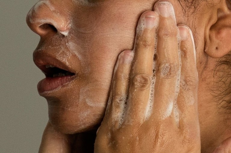 Adult acne is real, but there are ways to treat it. Here's what to know | iNFOnews.ca