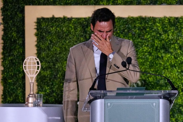 Roger Federer brought to tears during his induction into International Tennis Hall of Fame | iNFOnews.ca