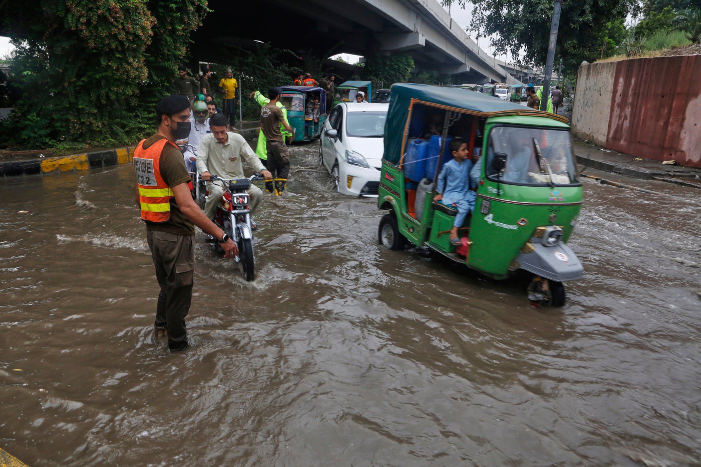 Over 150 people are still missing after devastating flooding in northwest Pakistan | iNFOnews.ca
