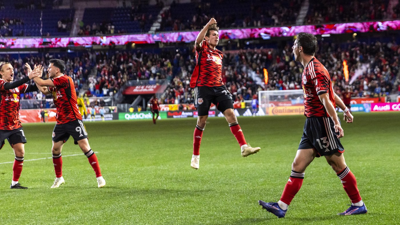 Daniel Edelman, Carlos Coronel help Red Bulls win shootout, finish sweep of defending champion Crew | iNFOnews.ca