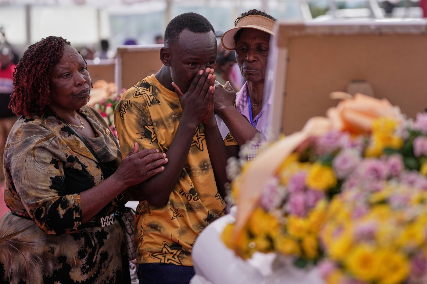 Kenya holds a memorial service for 16 victims of last month's girls school fire | iNFOnews.ca Kenya holds a memorial service for 16 victims of last month's girls school fire | iNFOnews.ca