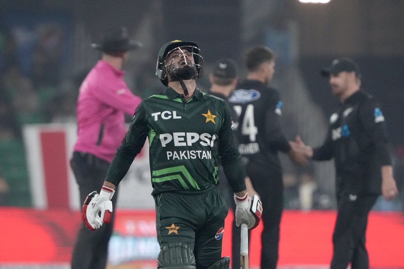 Phillips powers New Zealand's 78-run win over Pakistan ahead of Champions Trophy | iNFOnews.ca Phillips powers New Zealand's 78-run win over Pakistan ahead of Champions Trophy | iNFOnews.ca