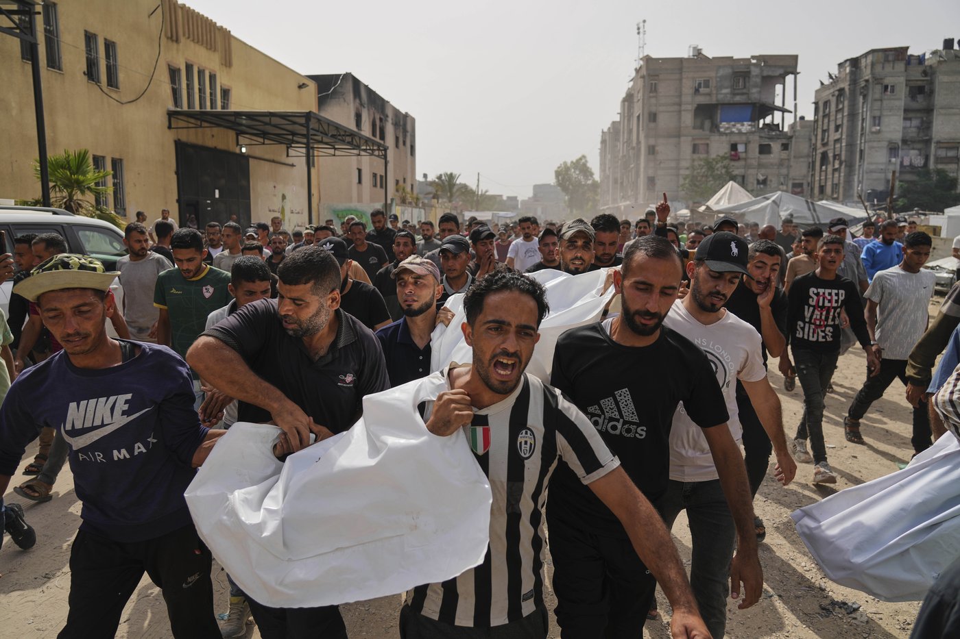 Israel says it will allow 'basic' aid into Gaza after nearly 3 months of blockade | iNFOnews.ca