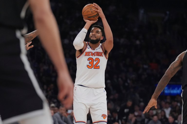 Knicks keep rolling offensively, rout Nets 134-98 to win their fourth straight | iNFOnews.ca