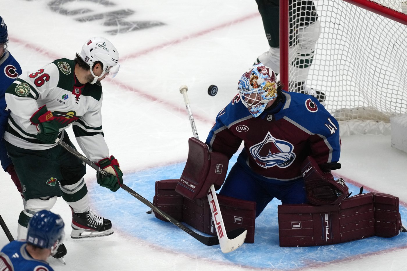 A stunning 9-6 Avalanche win over the Wild turns a defense-first series into a 15-goal frenzy | iNFOnews.ca A stunning 9-6 Avalanche win over the Wild turns a defense-first series into a 15-goal frenzy | iNFOnews.ca