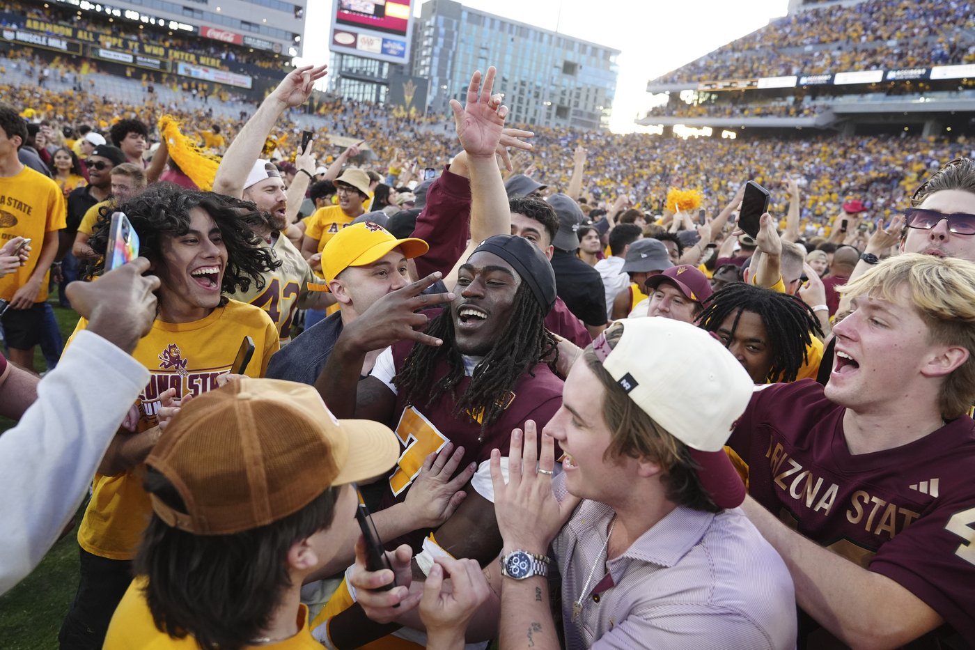 Field stormings bring fines for Big 12, SEC schools after weekend of upsets arouses fans | iNFOnews.ca