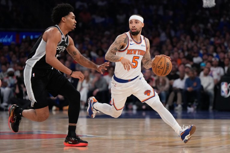 Jose Alvarado will return to the Knicks on a multiyear deal, AP source says | iNFOnews.ca
