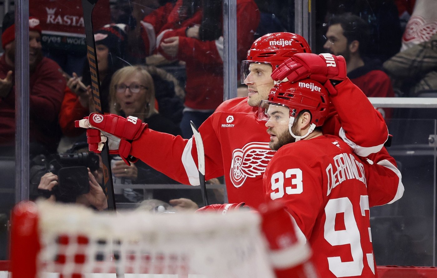 Kane reaches 1,300 points, Red Wings halt four-game slide with 4-2 win over Capitals | iNFOnews.ca