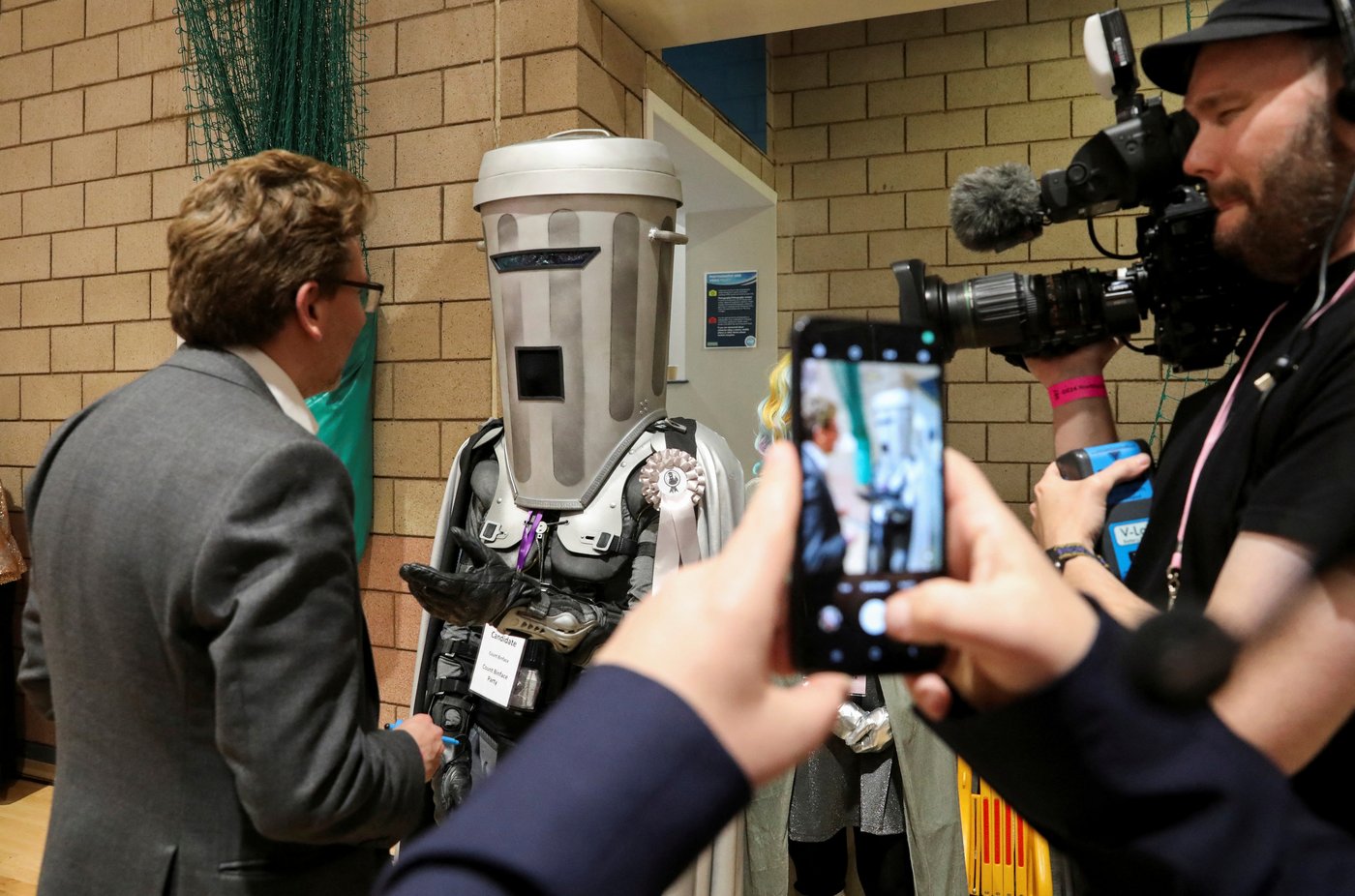 What to know about Nigel Farage's dramatic resignation and political gambit | iNFOnews.ca What to know about Nigel Farage's dramatic resignation and political gambit | iNFOnews.ca