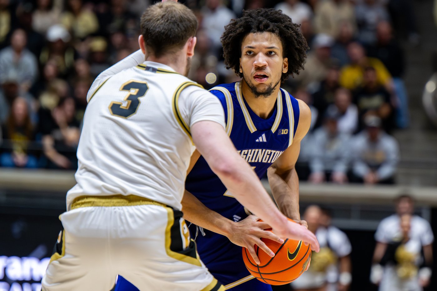 Braden Smith overcomes foul trouble by scoring 23 and leading No. 5 Purdue past Washington 81-73 | iNFOnews.ca Braden Smith overcomes foul trouble by scoring 23 and leading No. 5 Purdue past Washington 81-73 | iNFOnews.ca
