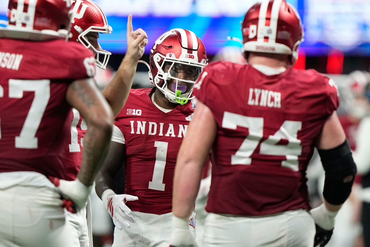 Indiana hopes to lean again on its offensive line against fierce Miami defense in CFP title game | iNFOnews.ca Indiana hopes to lean again on its offensive line against fierce Miami defense in CFP title game | iNFOnews.ca