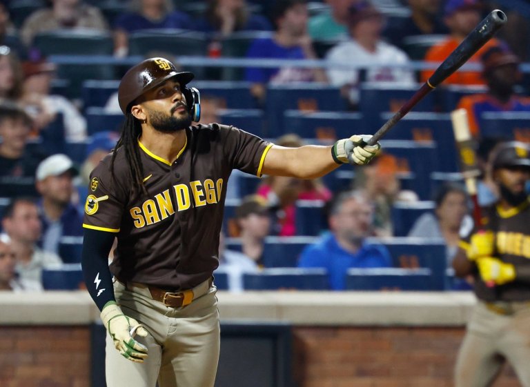 Fernando Tatis Jr. robs a grand slam and hits 2 homers in Padres' 5-2 win over Mets | iNFOnews.ca