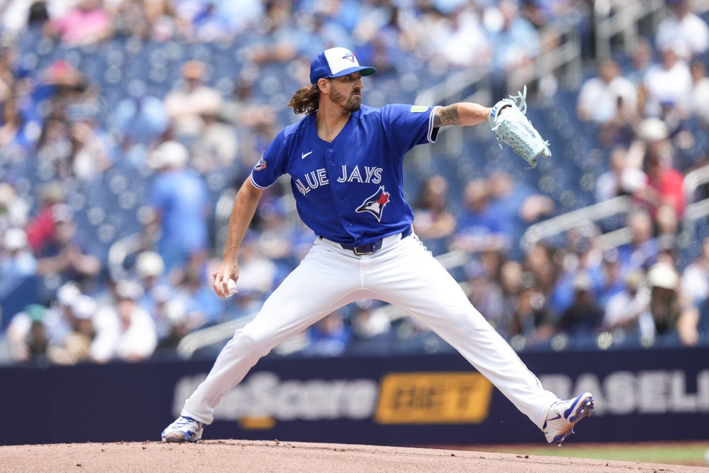 Okamoto's homer leads Jays to 2-1 win in rubber match with Marlins | iNFOnews.ca Okamoto's homer leads Jays to 2-1 win in rubber match with Marlins | iNFOnews.ca