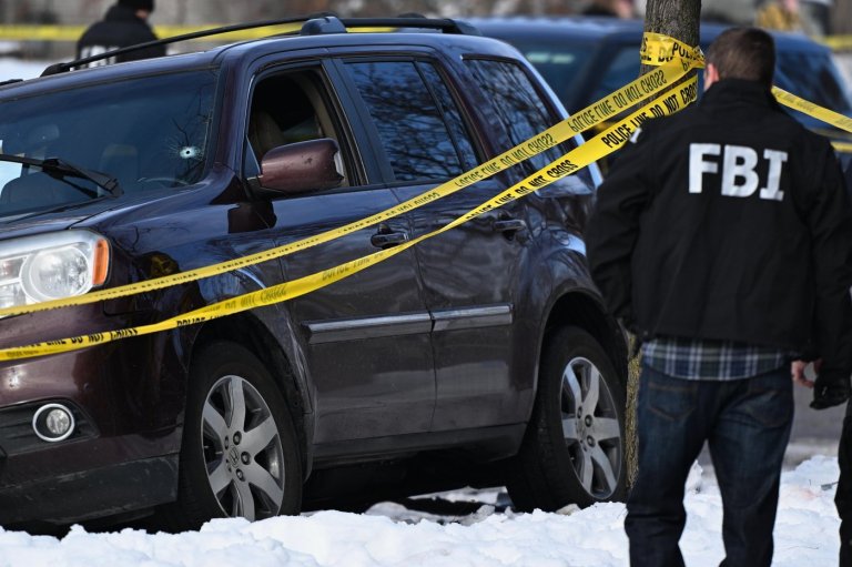 Fatal shooting by ICE agent in Minneapolis raises questions about officers firing at moving vehicles | iNFOnews.ca