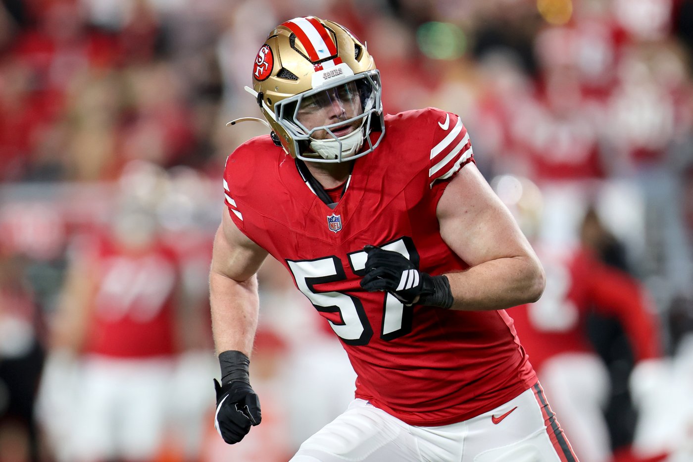 The 49ers agree to a deal to bring back Pro Bowl special teamer Luke Gifford | iNFOnews.ca