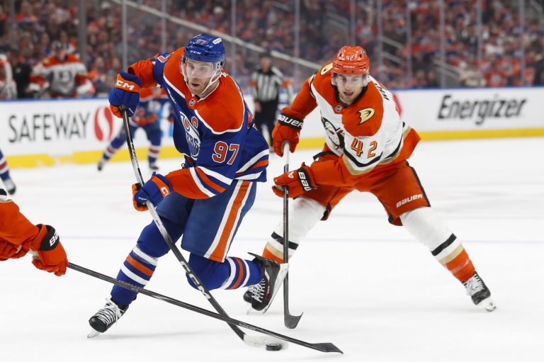 Edmonton Oilers seek to hold serve at home in playoff series against Anaheim Ducks | iNFOnews.ca