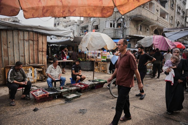 Israel says commercial goods will not enter Gaza, a major shutoff for the hungry territory | iNFOnews.ca