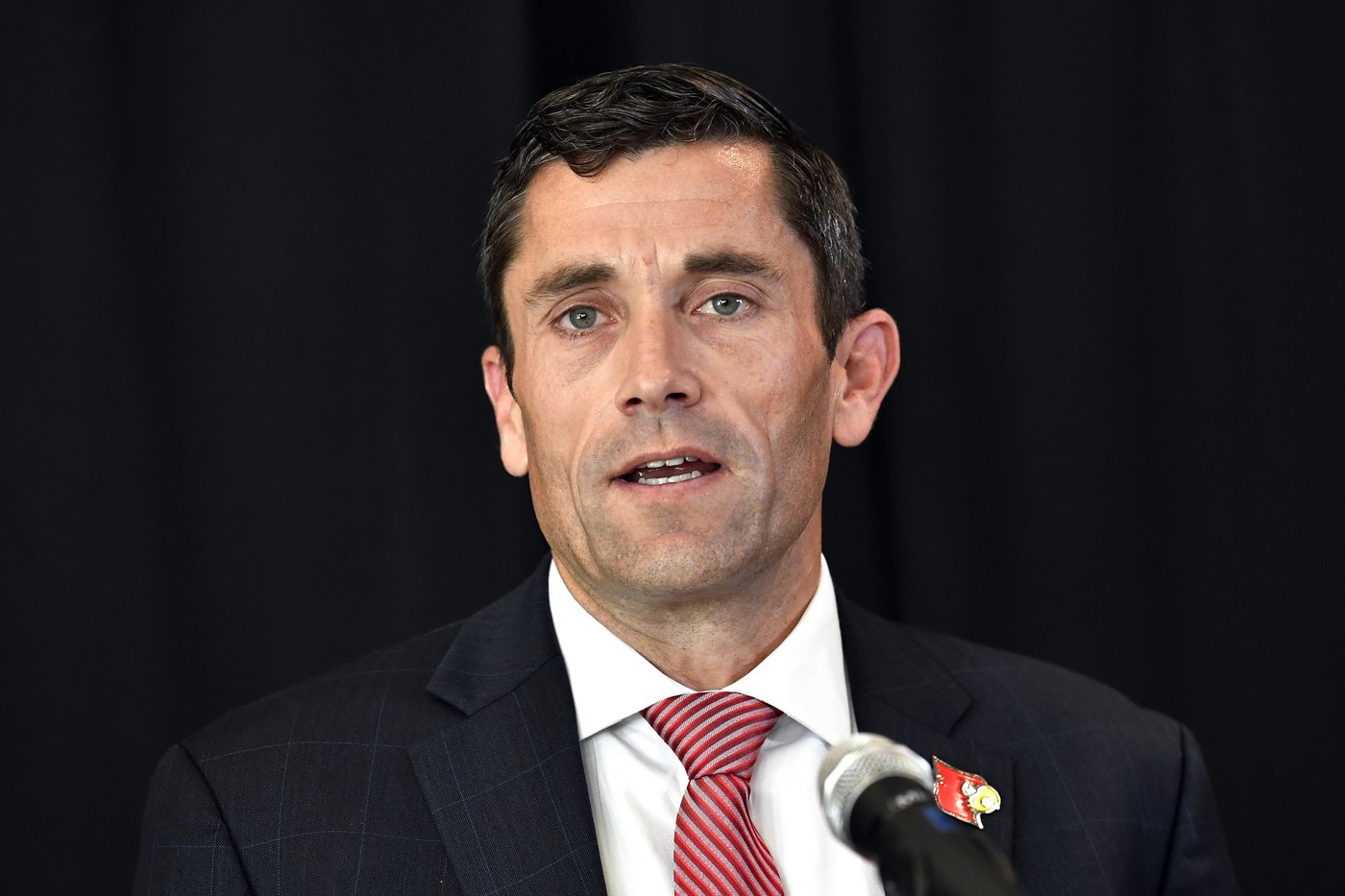 Tennessee football's 10% talent fee opens discussion of how many schools and sports will follow | iNFOnews.ca