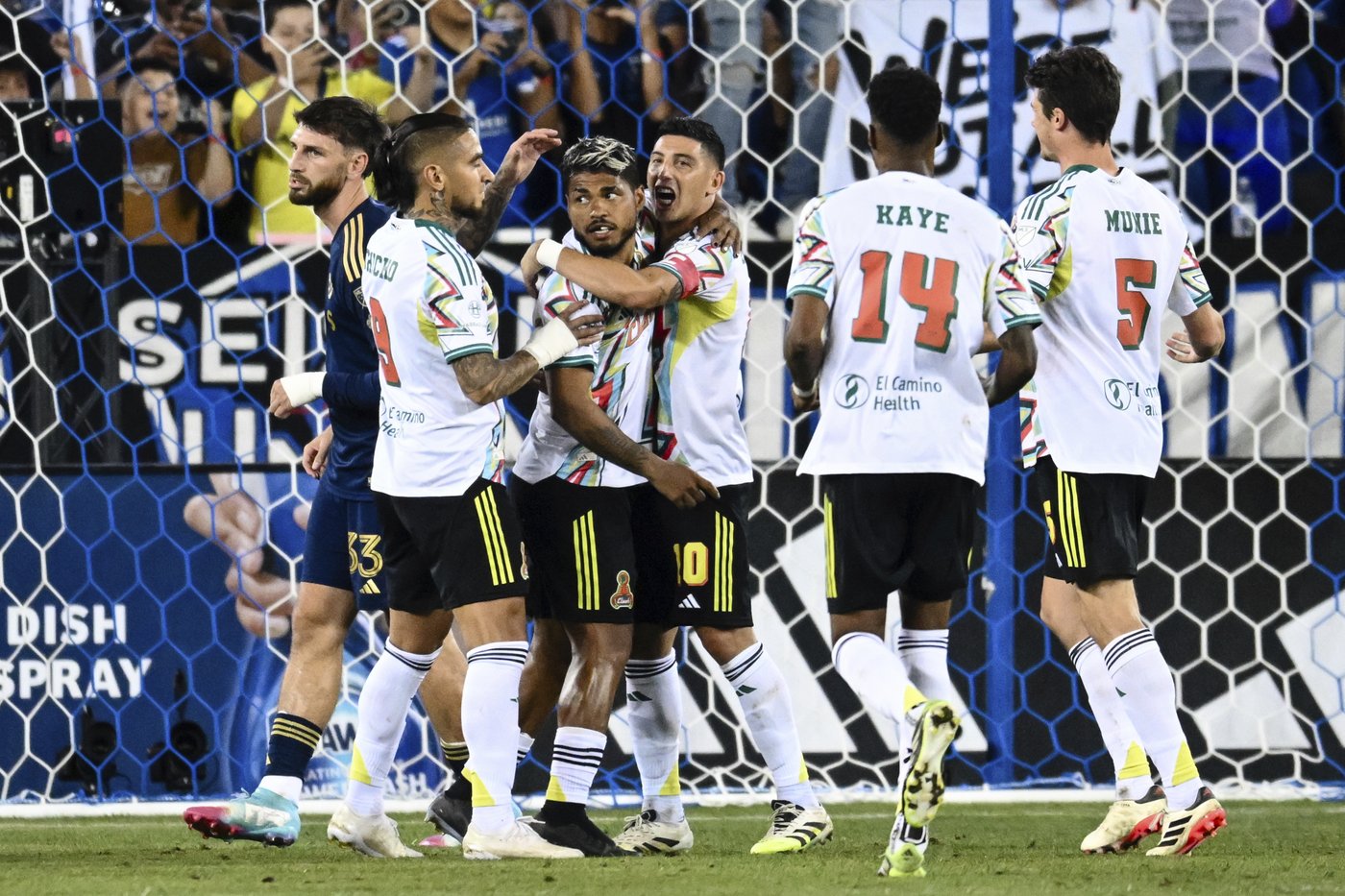 Preston Judd scores in second-half stoppage time to lift Earthquakes over Whitecaps 2-1 | iNFOnews.ca