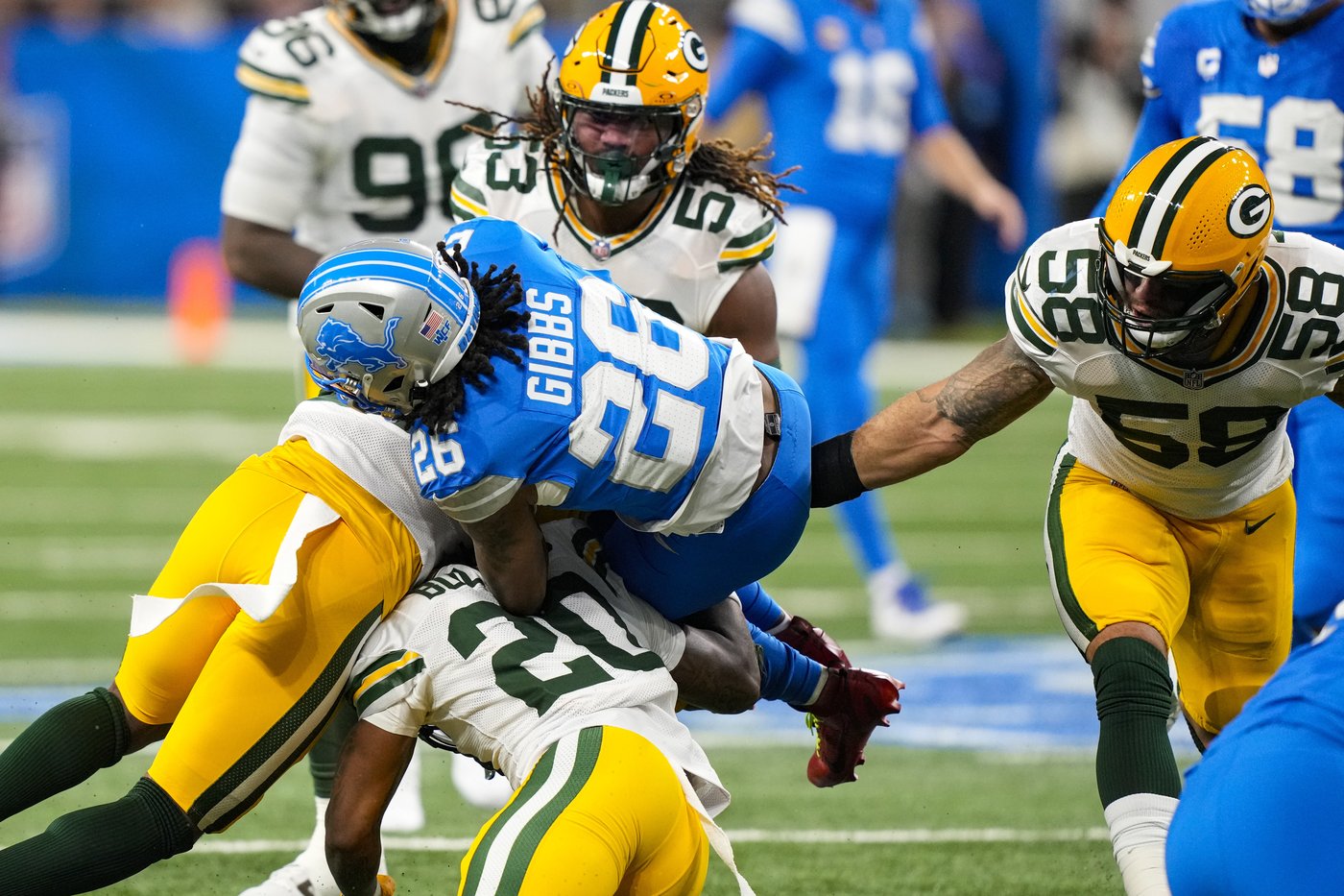 Dan Campbell's 4th-down gambles help Lions beat Packers 34-31 and clinch playoffs | iNFOnews.ca Dan Campbell's 4th-down gambles help Lions beat Packers 34-31 and clinch playoffs | iNFOnews.ca
