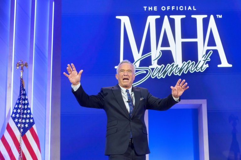 In a tumultuous year, US health policy has been dramatically reshaped under RFK Jr. | iNFOnews.ca