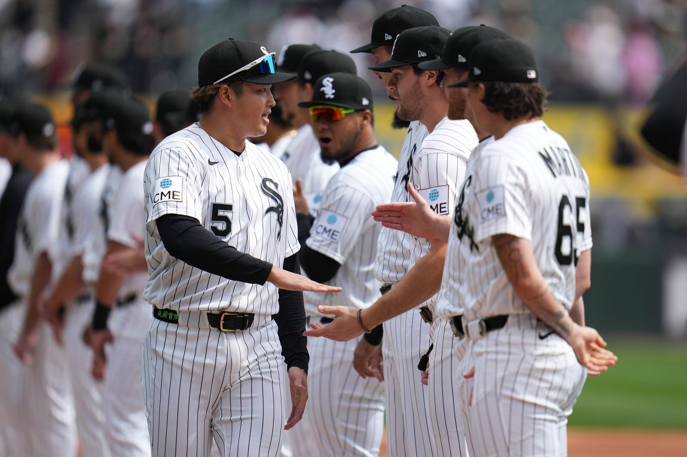 Peters' single caps 2-run 10th as White Sox beat Blue Jays 5-4 in home opener | iNFOnews.ca Peters' single caps 2-run 10th as White Sox beat Blue Jays 5-4 in home opener | iNFOnews.ca