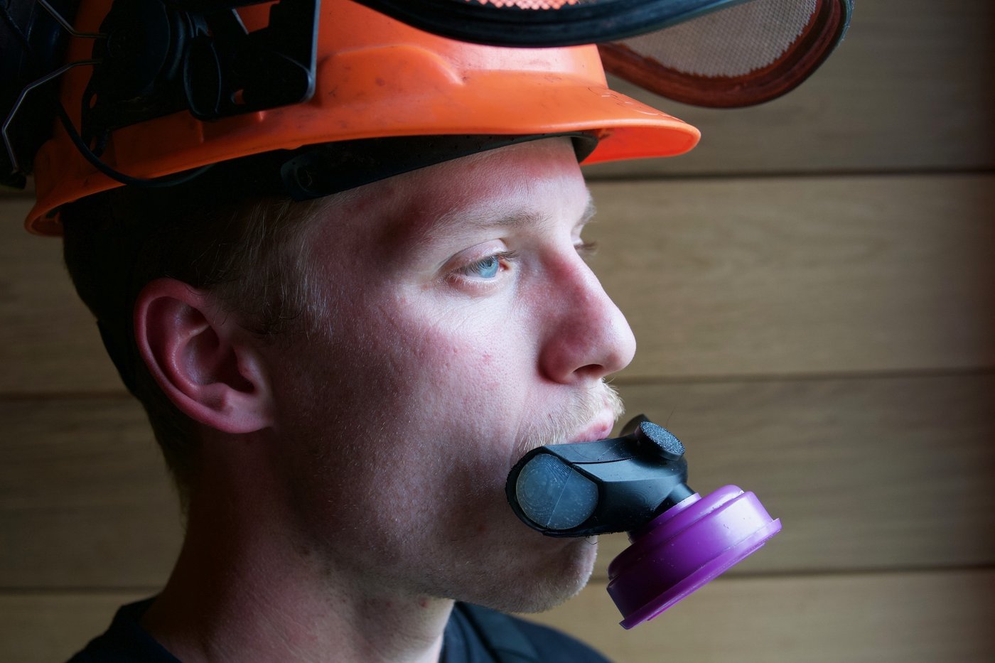 B.C. wildland firefighter worried about smoke hazards. So he designed a solution | iNFOnews.ca B.C. wildland firefighter worried about smoke hazards. So he designed a solution | iNFOnews.ca