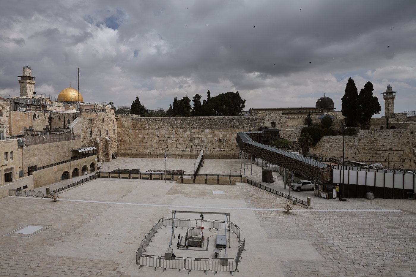 Jerusalem heads into a subdued Passover and Easter under the shadow of the Iran war | iNFOnews.ca Jerusalem heads into a subdued Passover and Easter under the shadow of the Iran war | iNFOnews.ca