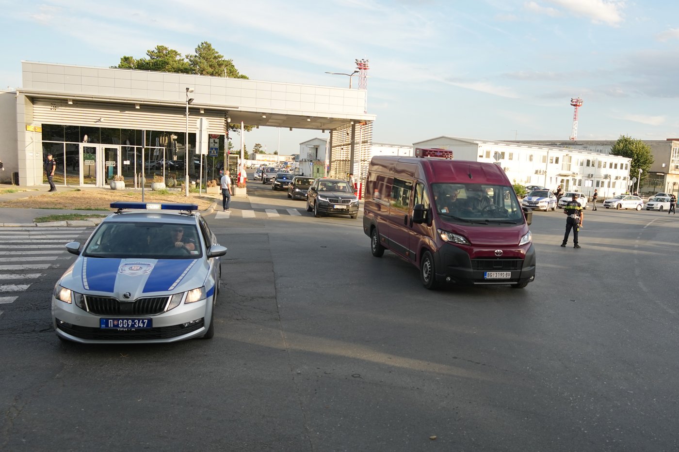 Body of convicted war criminal Ratko Mladic returned to Serbia for funeral | iNFOnews.ca Body of convicted war criminal Ratko Mladic returned to Serbia for funeral | iNFOnews.ca