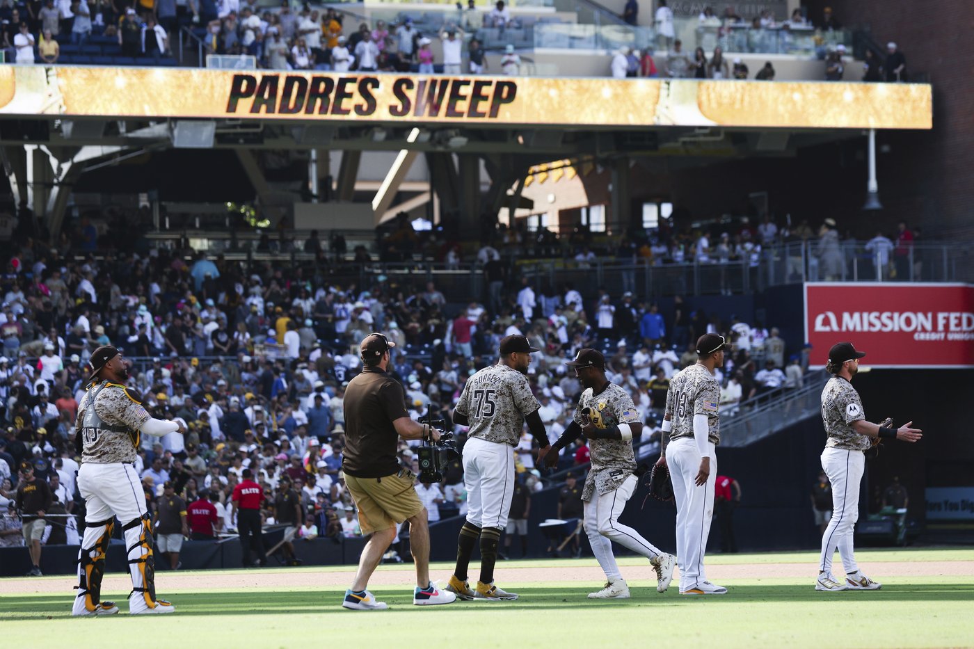 White Sox left to ponder the magnitude of their record-tying 120 losses | iNFOnews.ca White Sox left to ponder the magnitude of their record-tying 120 losses | iNFOnews.ca