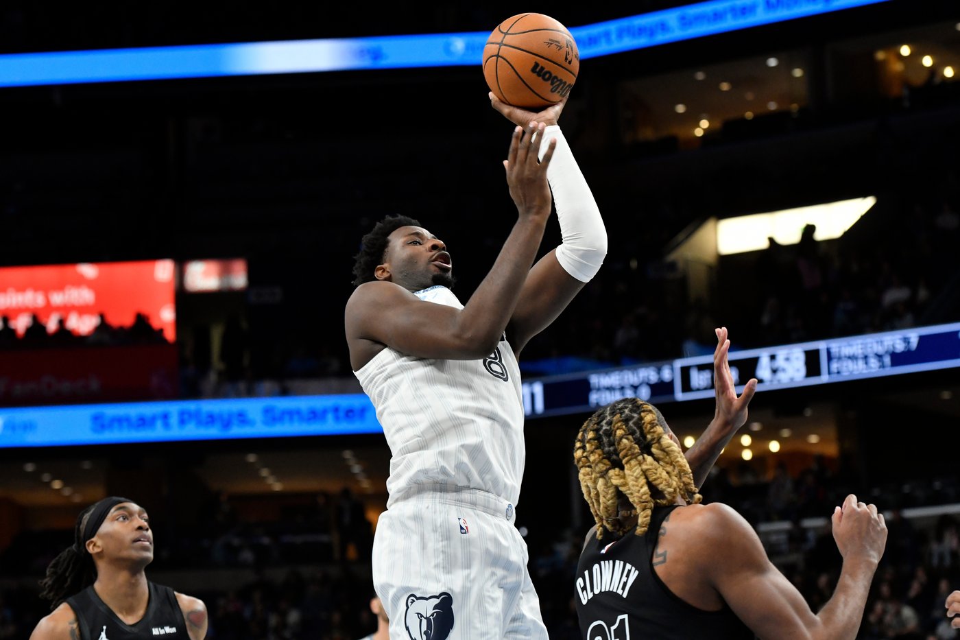 Cedric Coward hits 2 late 3s to help the Grizzlies beat the Nets 103-98 | iNFOnews.ca Cedric Coward hits 2 late 3s to help the Grizzlies beat the Nets 103-98 | iNFOnews.ca