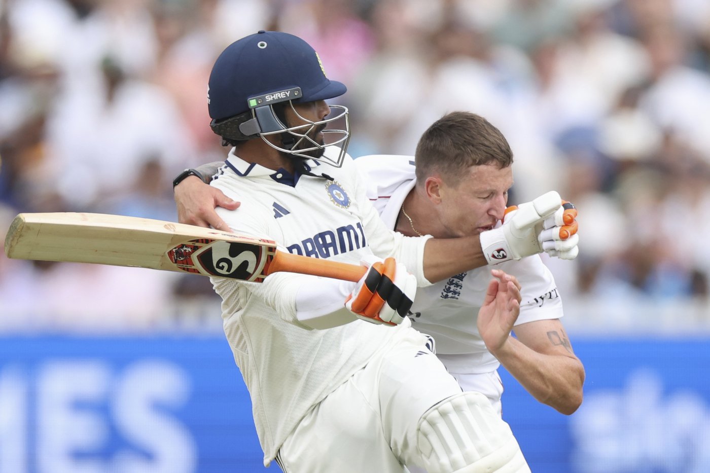 Tempers flare in England-India test series but captains downplay tensions | iNFOnews.ca Tempers flare in England-India test series but captains downplay tensions | iNFOnews.ca