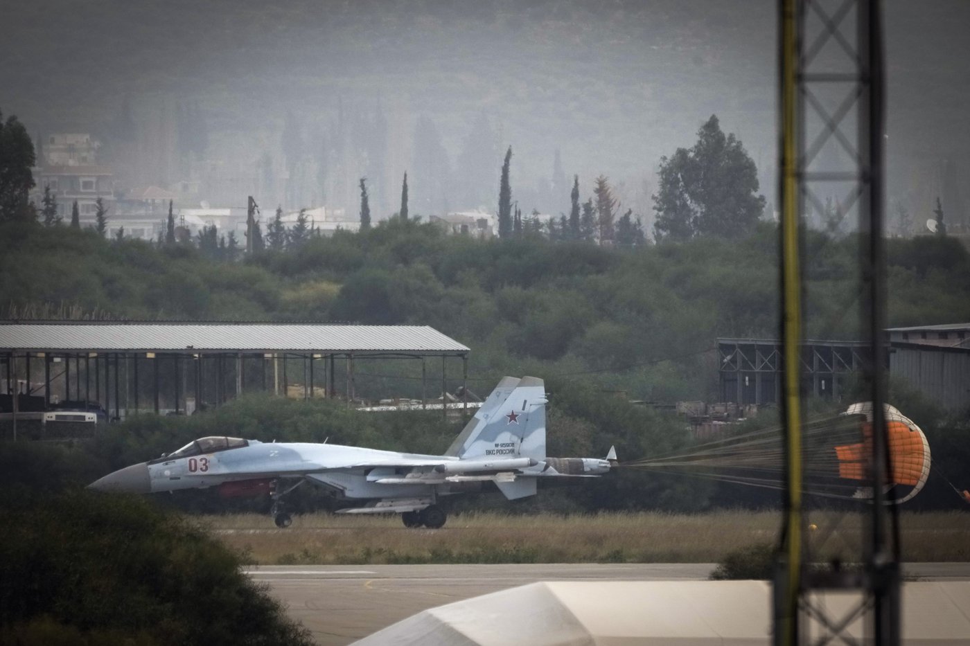 Russian presence in Syria remains. But it's unclear for how long | iNFOnews.ca Russian presence in Syria remains. But it's unclear for how long | iNFOnews.ca